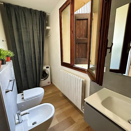 In Mezzo All'aria * Mezzolara