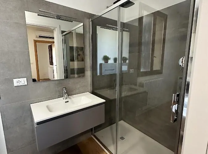 In Mezzo All'aria * Mezzolara