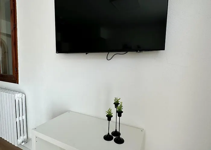 In Mezzo All'aria * Mezzolara